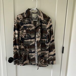 Banana Republic Camouflage Shirt Jacket